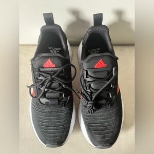 Adidas Men's Black and Red Athletic Sneakers mens 8.5 swift run 23